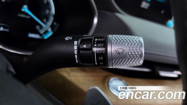 Genesis G80 2021 — photo 26