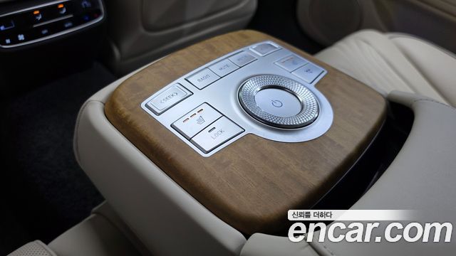 Genesis G80 2021 — photo 36