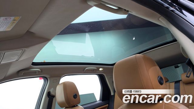 Land Rover Discovery Sport 2019 — photo 25