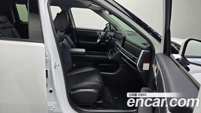Hyundai Santafe 2024 — photo 17