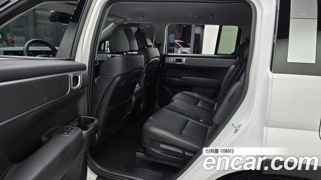 Hyundai Santafe 2024 — photo 18