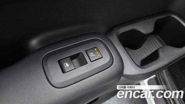 Hyundai Santafe 2024 — photo 27