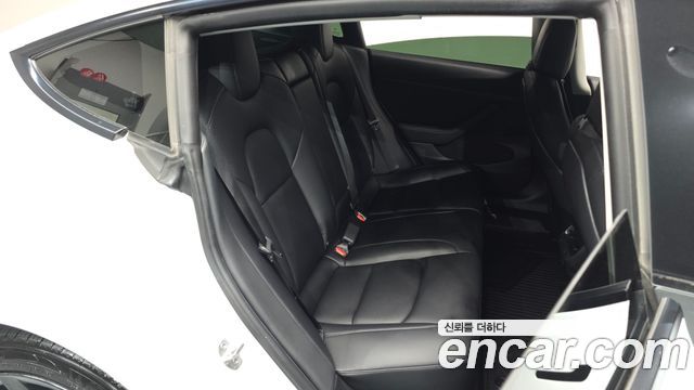 Tesla Model 3 2022 — photo 18
