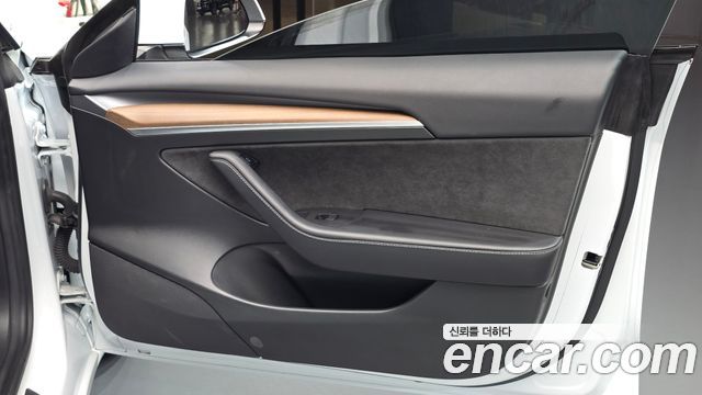 Tesla Model 3 2022 — photo 15