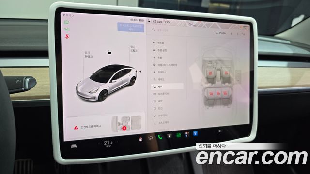 Tesla Model 3 2022 — photo 33