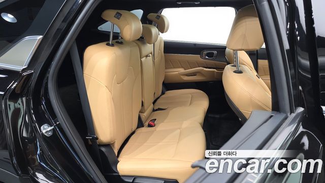 Kia Sorento 2023 — photo 11