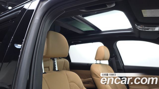 Kia Sorento 2023 — photo 17