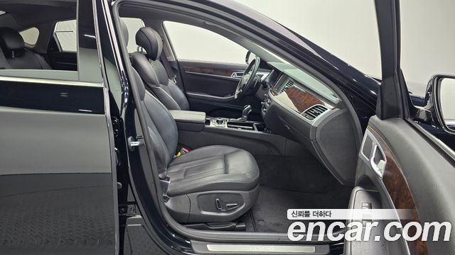 Hyundai Genesis 2016 — photo 17