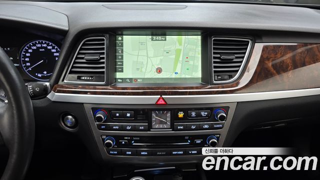 Hyundai Genesis 2016 — photo 20