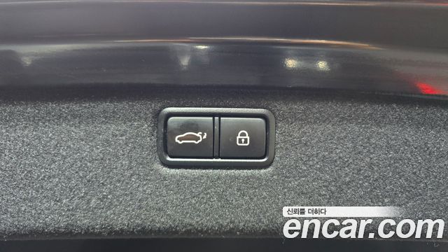 Hyundai Genesis 2016 — photo 25