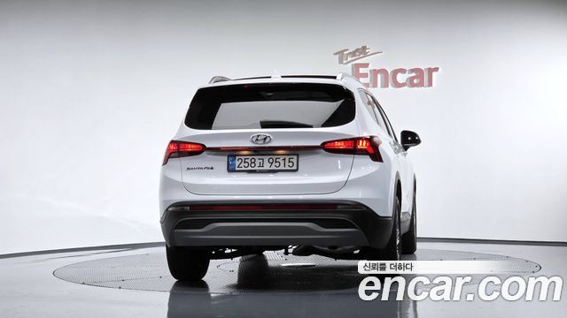 Hyundai Santafe 2023 — photo 4