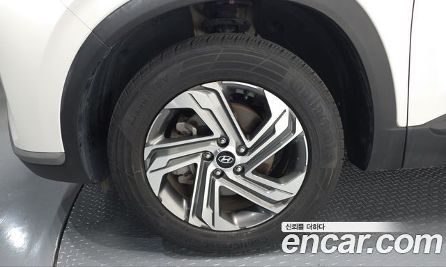 Hyundai Santafe 2023 — photo 5