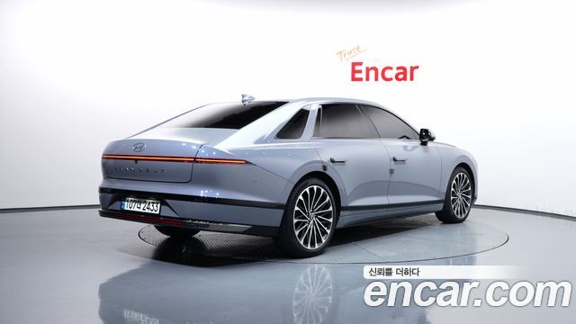 Hyundai Grandeur 2023 — photo 2