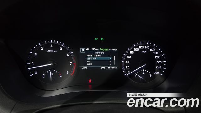 Genesis G80 2018 — photo 11