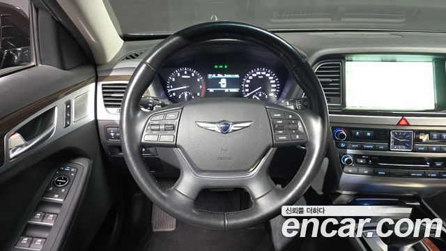 Genesis G80 2018 — photo 19
