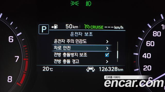 Genesis G80 2018 — photo 22