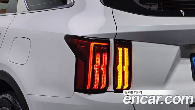 Kia Sorento 2022 — photo 9