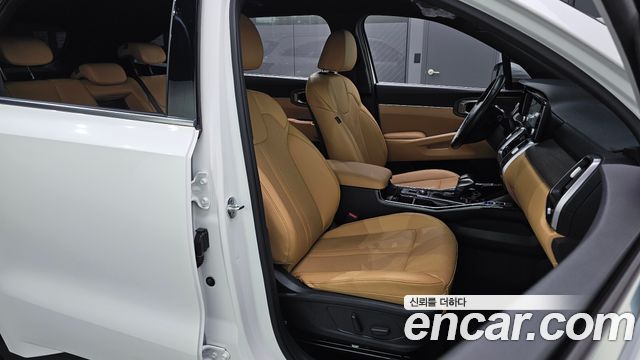 Kia Sorento 2022 — photo 16