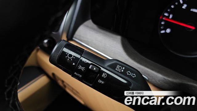 Kia Sorento 2022 — photo 32