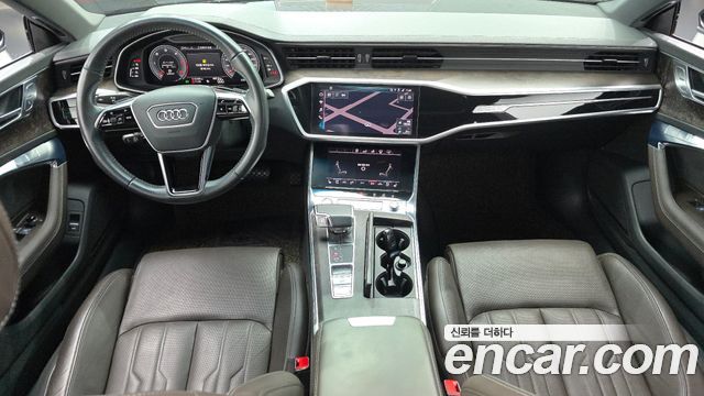 Audi A7 2020 — photo 10