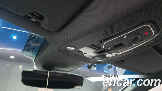 Audi A7 2020 — photo 33