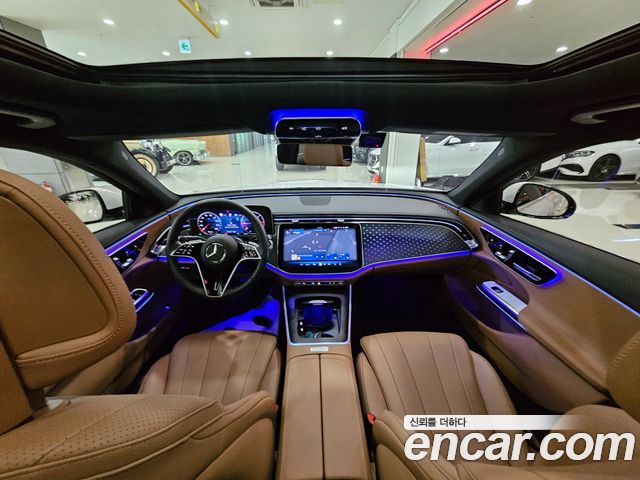 Mercedes-Benz E-Class 2024 — photo 7