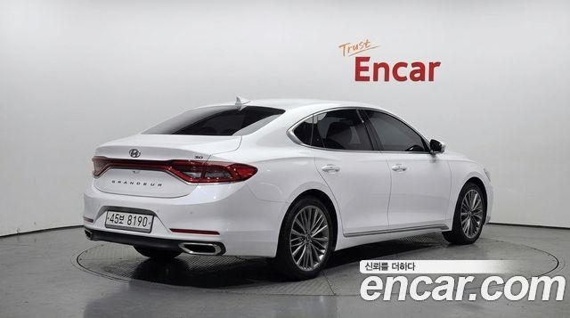 Hyundai Grandeur 2018 — photo 2
