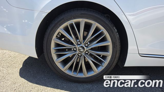 Hyundai Grandeur 2018 — photo 5