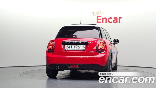 Mini Cooper 2020 — photo 4