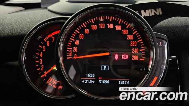 Mini Cooper 2020 — photo 8
