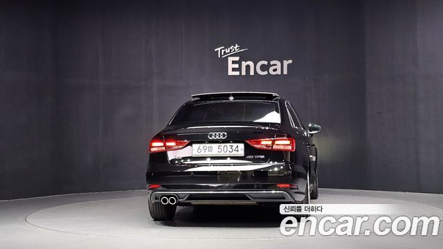 Audi A3 2018 — photo 4