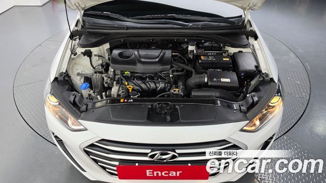 Hyundai AVANTE 2018 — photo 6