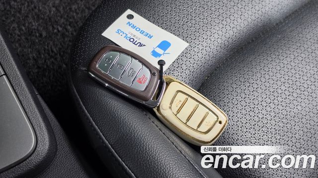 Hyundai AVANTE 2018 — photo 26