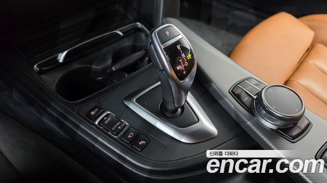 BMW 4-Series 2018 — photo 12