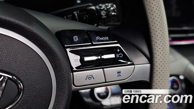 Hyundai AVANTE 2022 — photo 23