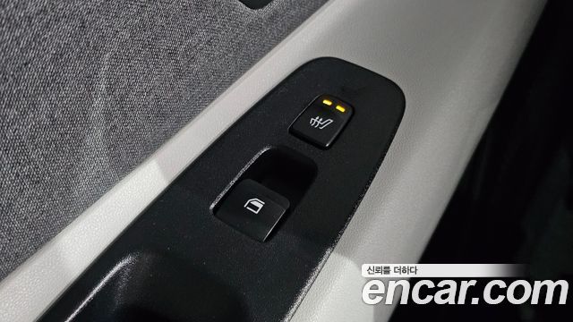 Hyundai AVANTE 2022 — photo 25