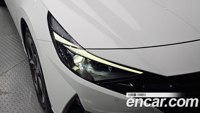 Hyundai AVANTE 2022 — photo 8