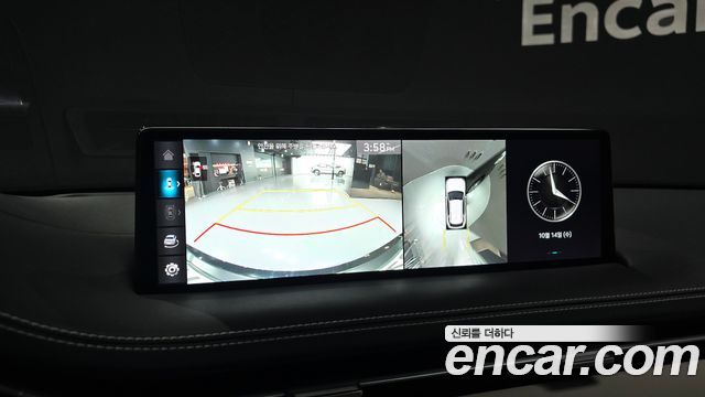Genesis GV70 2022 — photo 20