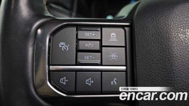 Ford Expedition 2022 — photo 25