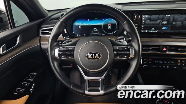 Kia K5 2020 — photo 13