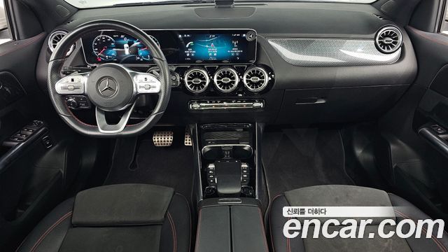 Mercedes-Benz GLA-Class 2020 — photo 7