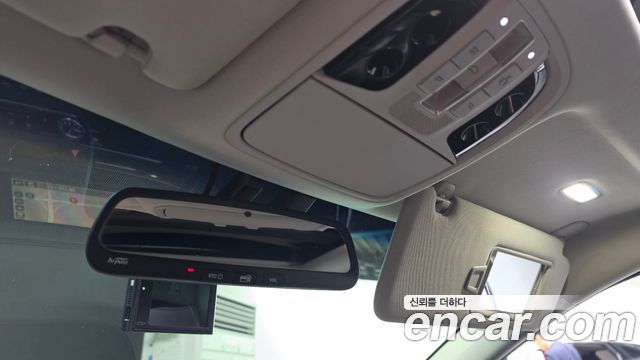 Kia K7 2017 — photo 24
