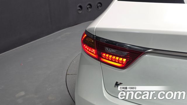 Kia K7 2017 — photo 9