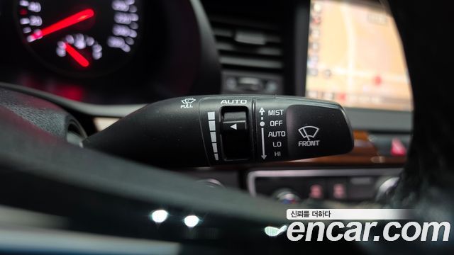 Kia K7 2017 — photo 33