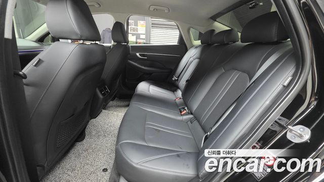 Hyundai Sonata 2023 — photo 18