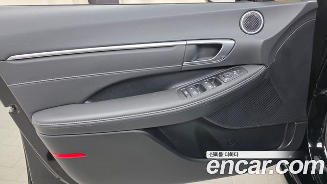 Hyundai Sonata 2023 — photo 14