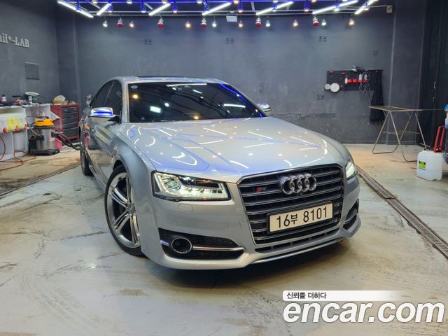 Audi S8 2015 — photo 5