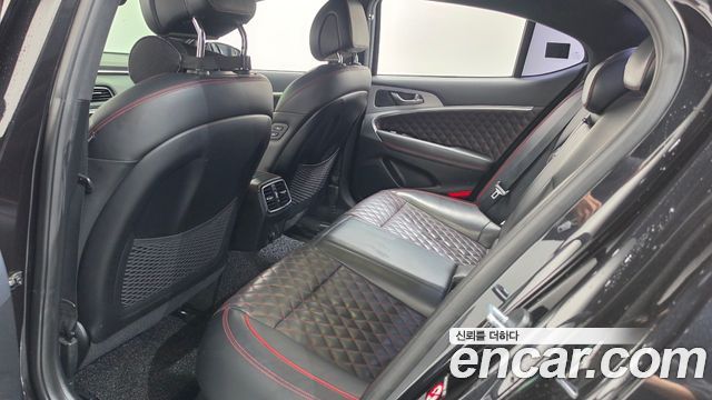 Genesis G70 2018 — photo 17