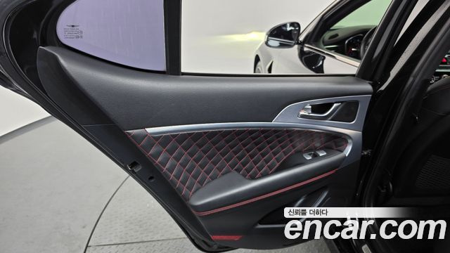 Genesis G70 2018 — photo 15