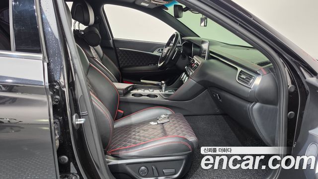 Genesis G70 2018 — photo 16